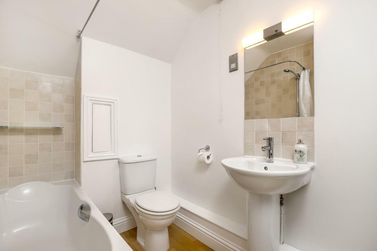 Gorgeous Apartment In The Centre Of Winchester Ngoại thất bức ảnh